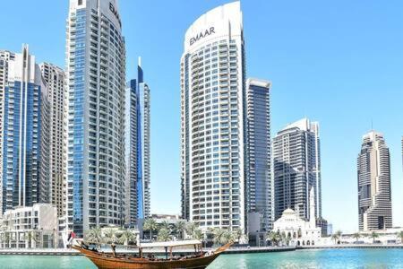 Frank Porter - Time Place Tower Appartement Dubai Buitenkant foto